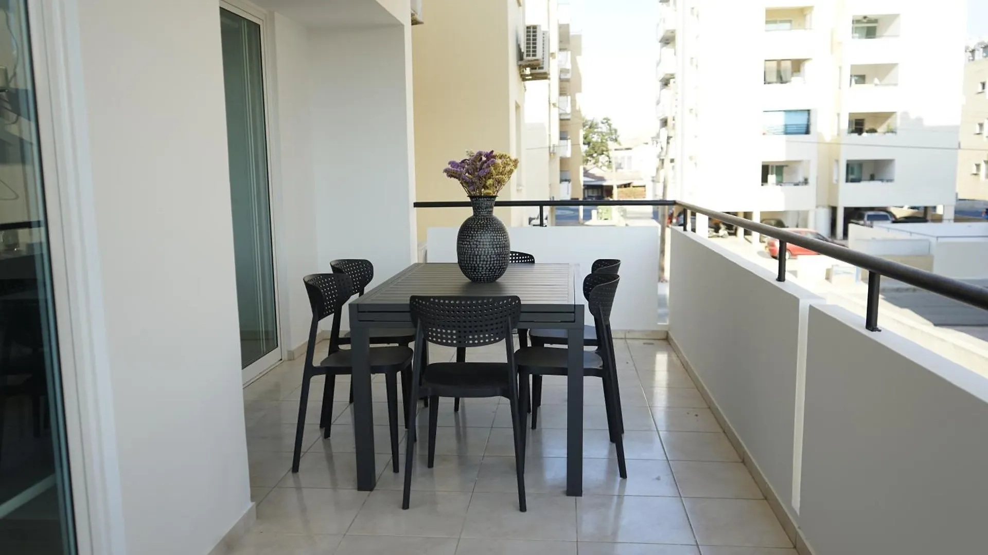 Mackenzie Boutique Apartment With Pool Lárnaca 0*,